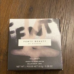 Fenty Beauty Killawatt Trophy Wife Highlighter